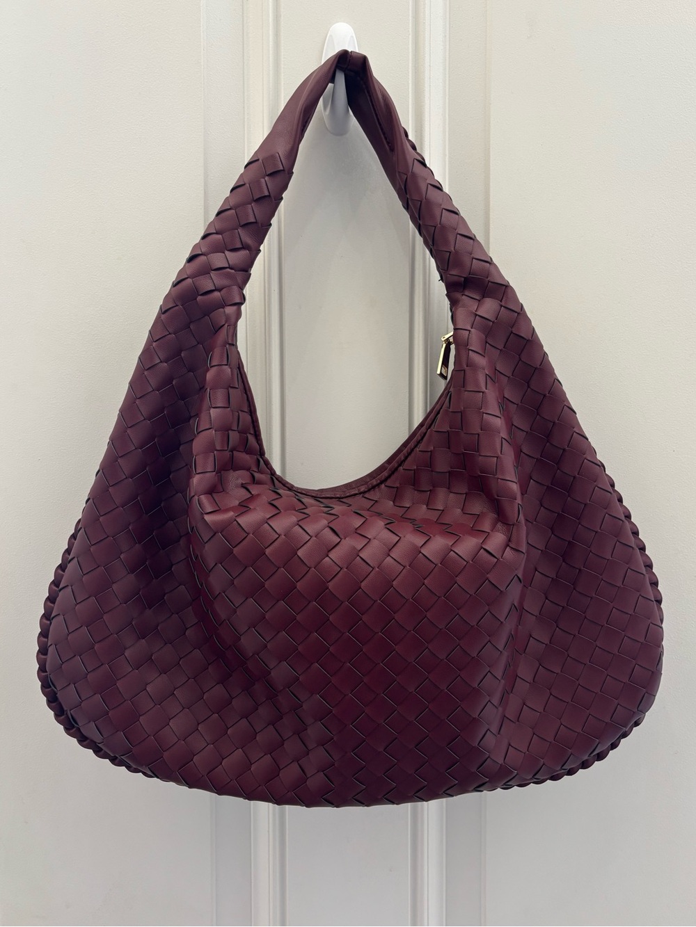 Urban Expressions Victoria Hobo Bag - Picture 4 of 9